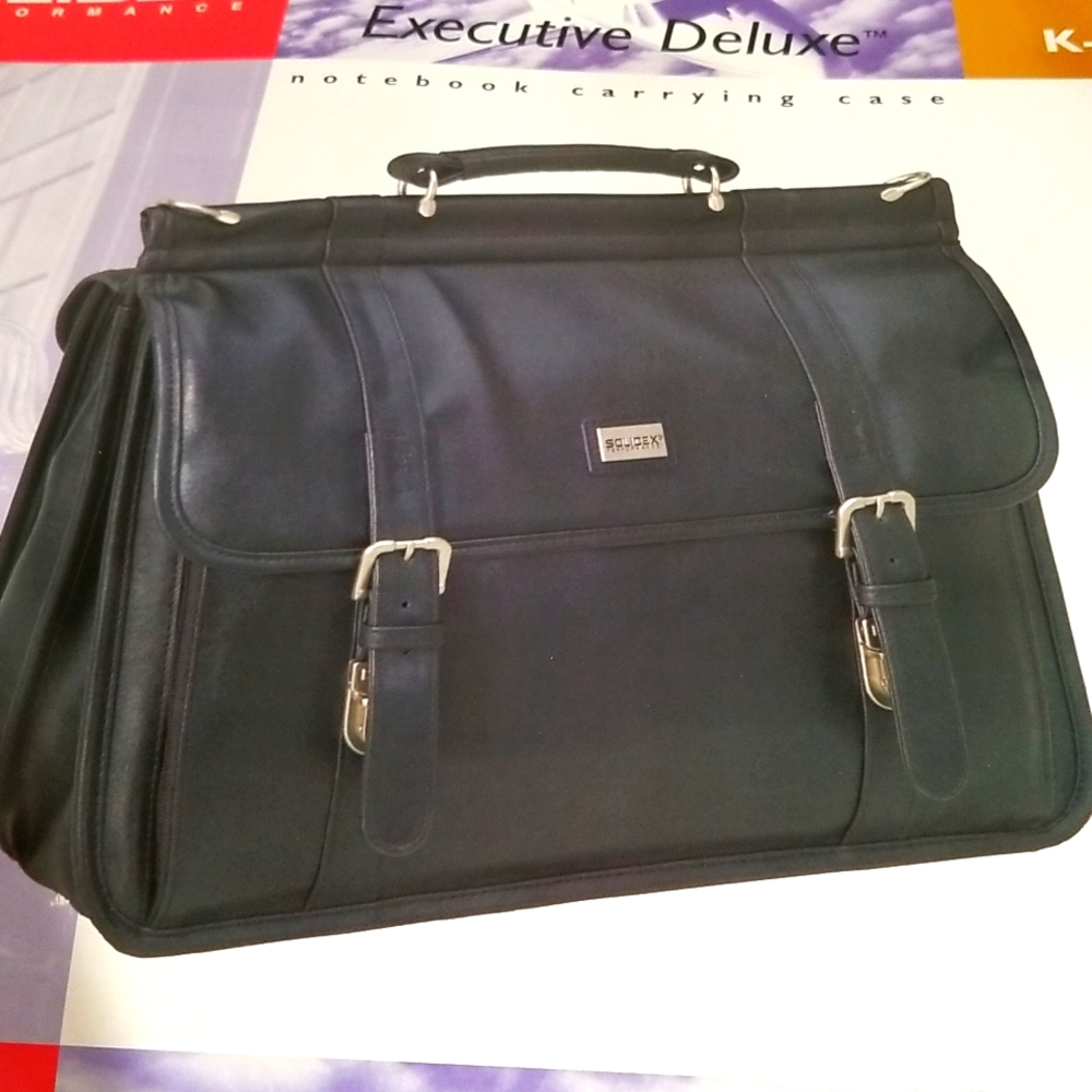 Executive deluxe